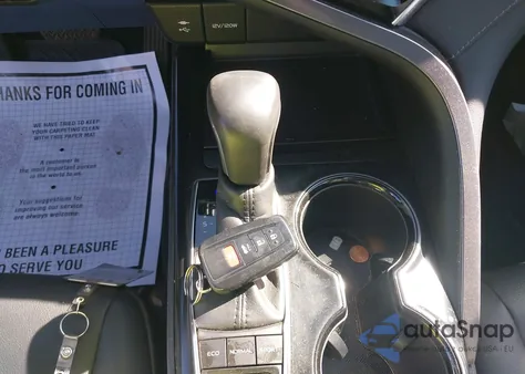 2018 Toyota Camry Hybrid Se z USA, uszkodzony, nr VIN 4T1B21HK1JU503668